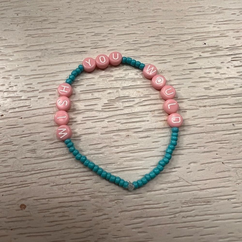 Taylor Swift Friendship Bracelet